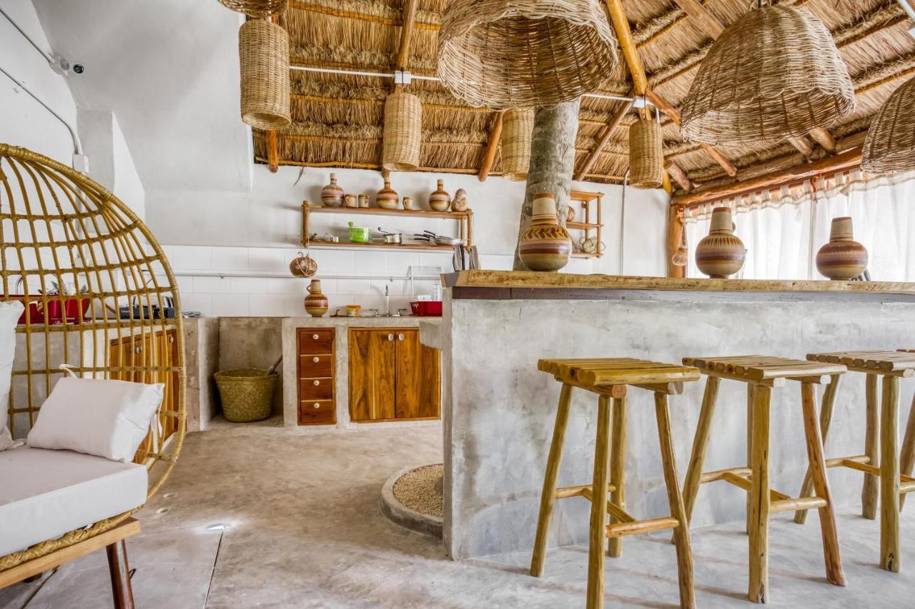Hotel Cabanas Los Lirios Tulum Esterno foto