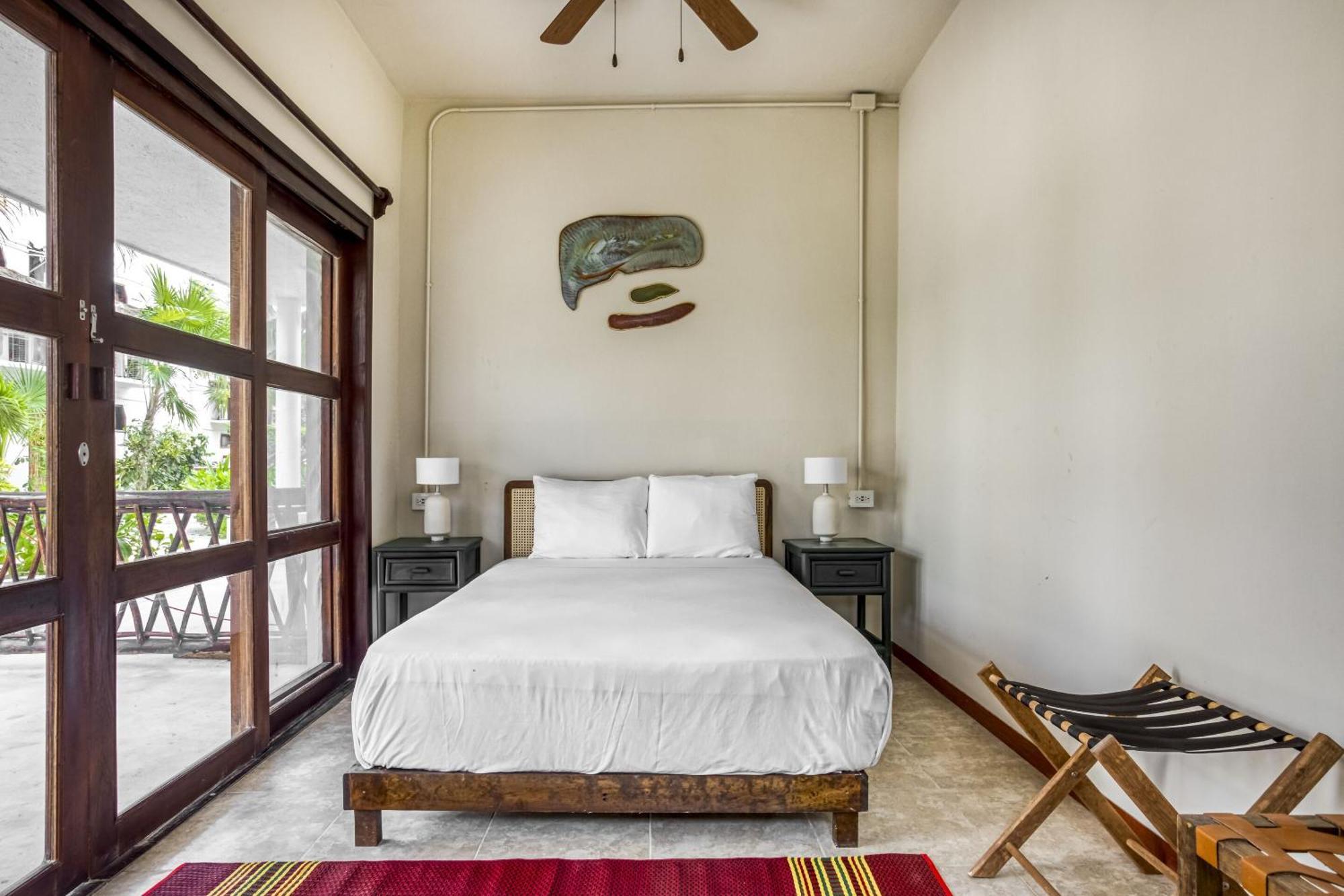 Hotel Cabanas Los Lirios Tulum Esterno foto