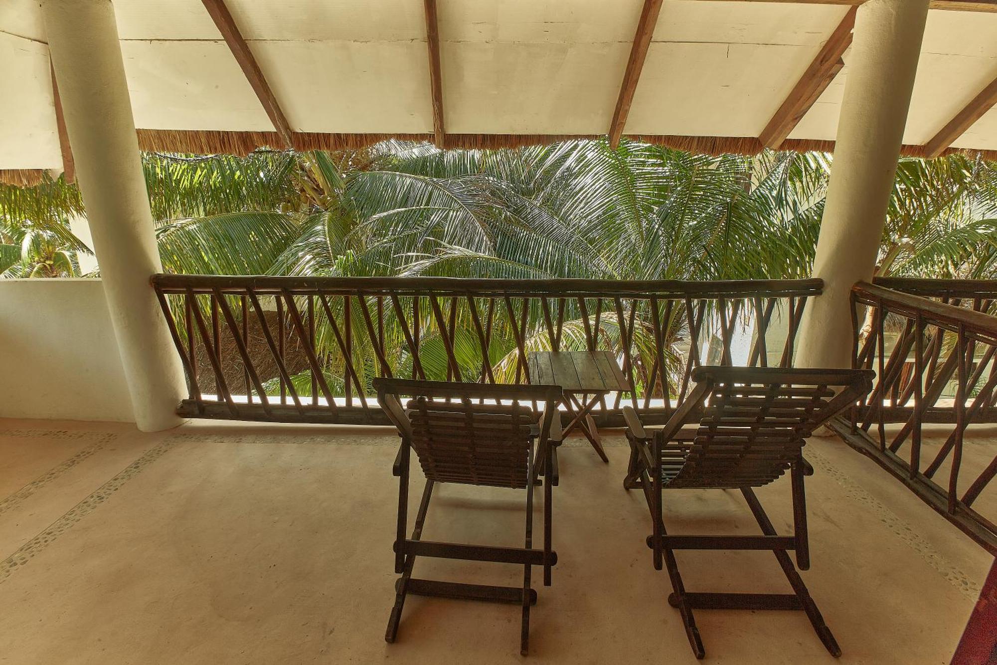 Hotel Cabanas Los Lirios Tulum Camera foto